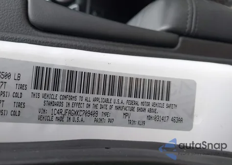 2019 Jeep Grand Cherokee Altitude 4X4 z USA, uszkodzony, nr VIN 1C4RJFAGXKC709409